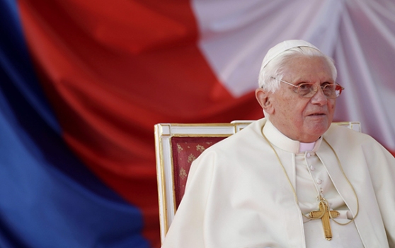 De Paus in Praag. (Foto:rnw.nl)